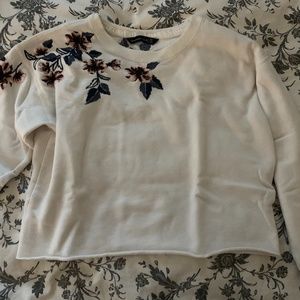 Abercrombie & Fitch White Floral Sweatshirt